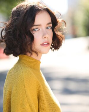 Maemae Renfrow Instagram - A lovely shot by @karolinaturekphotography 😻 #photography #vancouver #headshots