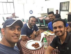 Mahendra Singh Dhoni Instagram - NCA all test's done.20 mtr in 2.91sec. Run a 3 done in 8.90sec.time for heavy lunch