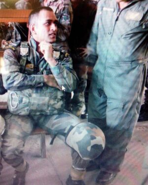 Mahendra Singh Dhoni Instagram - Last year around this time our group finished 4 day and 1 night jump to earn our wings.memorable 22days