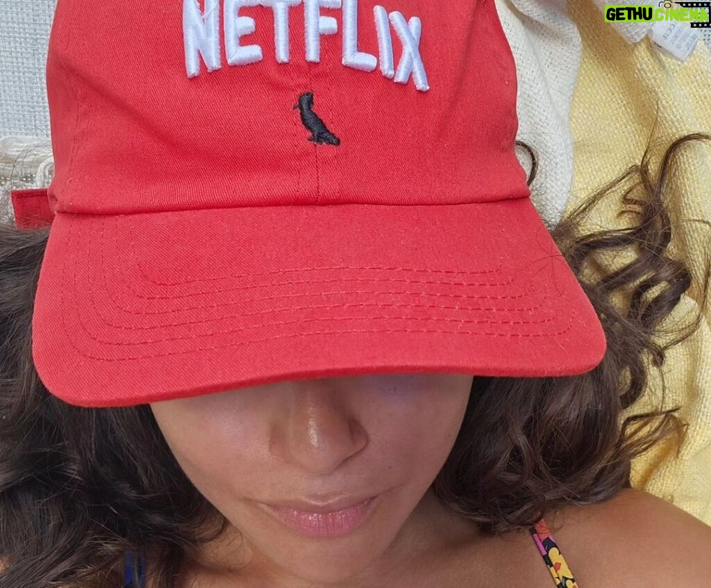 Maisa Silva Instagram - isso tudo foi hoje, tô sendo prima nas horas vagas!!! valeu patroa @netflixbrasil pelas férias ❤️