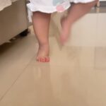 Malvika Sitlani Instagram - Because you all wanted a post! 😅😂😍 Gosh those chonkey legs 😍😍 @jenifercaroline7 always getting her interested in various life things 😂😂