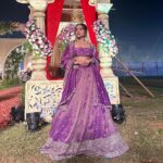Manisha Rani Instagram - Wedding season❤️it’s not about background it’s about me🫣 Outfit - @the_adhya_designer Jewellery - @the_adhya_designer Mumbai, Maharashtra