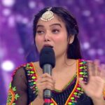 Manisha Rani Instagram - Entertainment ka package hai humaari wild card entry, one and only Manisha! 😂 Dekhiye #JhalakDikhhlaJaa, aaj raat 9:30 baje sirf #SonyEntertainmentTelevision par. @malaikaaroraofficial @farahkhankunder @arshad_warsi @rithvikk_dhanjani @gauaharkhan @manisharani002 #JhalakDikhhlaJaaOnSonyTV
