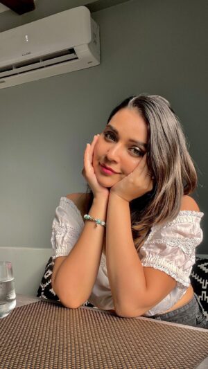 Mansi Srivastava Instagram - That sound of ur inner child getting happy 🧚‍♀️