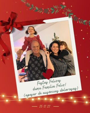 Manuel Pinto Coelho Instagram - Festas Felizes duma Família Feliz! 
(apesar de ausências dolorosas)