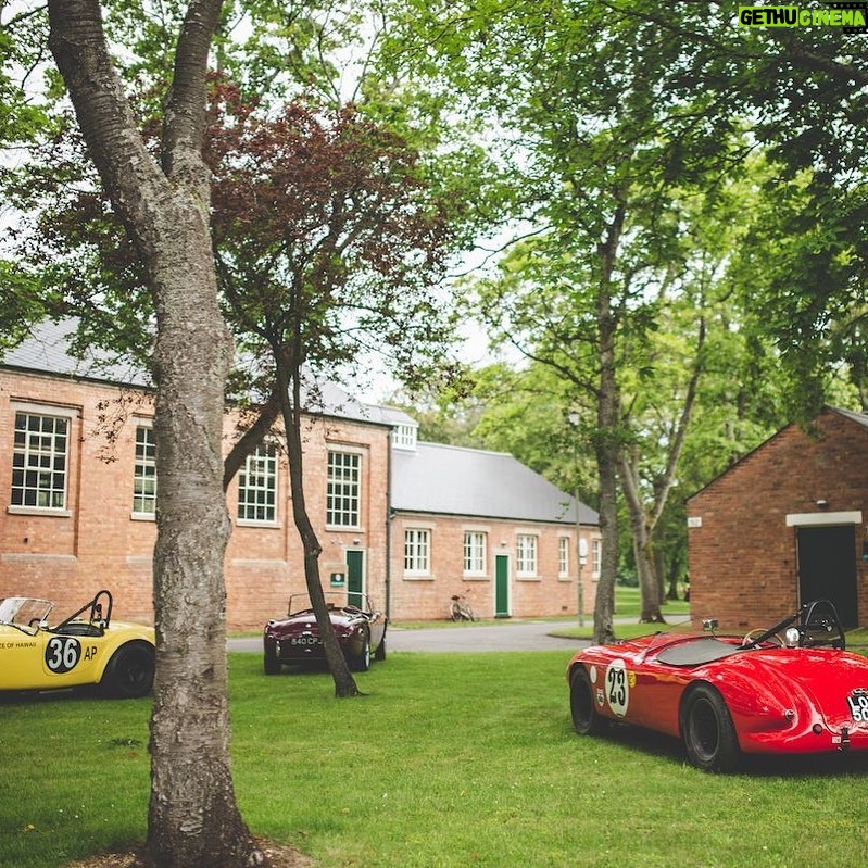 Marc Priestley Instagram - On a sunny afternoon like today @bicesterheritage is a truly wonderful place to be.😎