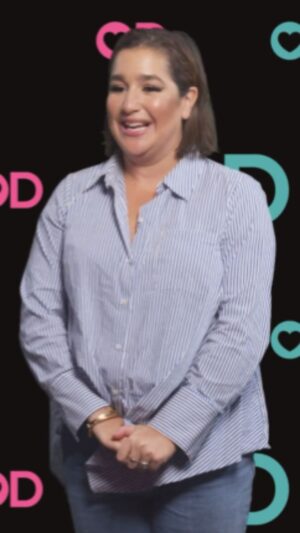 Mariana Mazza Instagram - Je sais que vous avez toujours rêvé de me voir là, donc juste pour vous, voici mon audition pour être candidate à @od_officiel!

Je serais la top 1 à qui mettons?