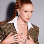 Marina Ruy Barbosa Instagram - AMOR MÍSTICO ❤️ Marca aqui o @ do seu love para ele te presentear com @lifebyvivara nesse dia 12!