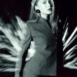 Marina Ruy Barbosa Instagram - Fuzuê press day! 🌪🖤 @ferragamo Animada em contar essa história nos próximos meses e apresentar Preciosa Montebello pra vocês!