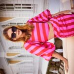 Marina Ruy Barbosa Instagram - @carolinaherrera in Rio 🇧🇷 I’m honored to represent #CarolinaHerreraEyewear in my home. Thank you for choosing Rio as the first place outside of New York to have this beautiful story told. Insanely proud of being part of this very special and important moment for brazilian fashion culture! @wesgordon #HerreraInRio @oticasparis