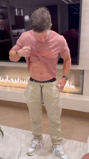 Mark Wahlberg Instagram - Drip🔥🔥 @municipal 🔥🔥 #MunicipalPartner