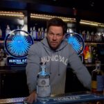 Mark Wahlberg Instagram - You ready?!!!! @flechaazultequila 🏆😎🔥🥳🥃 @municipal #FlechaAzulPartner #MunicipalPartner