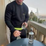 Mark Wahlberg Instagram - Drip check @municipal 🔥📈 @flechaazultequila 🥳 Cristalino😎 #MunicipalPartner #FlechaAzulPartner