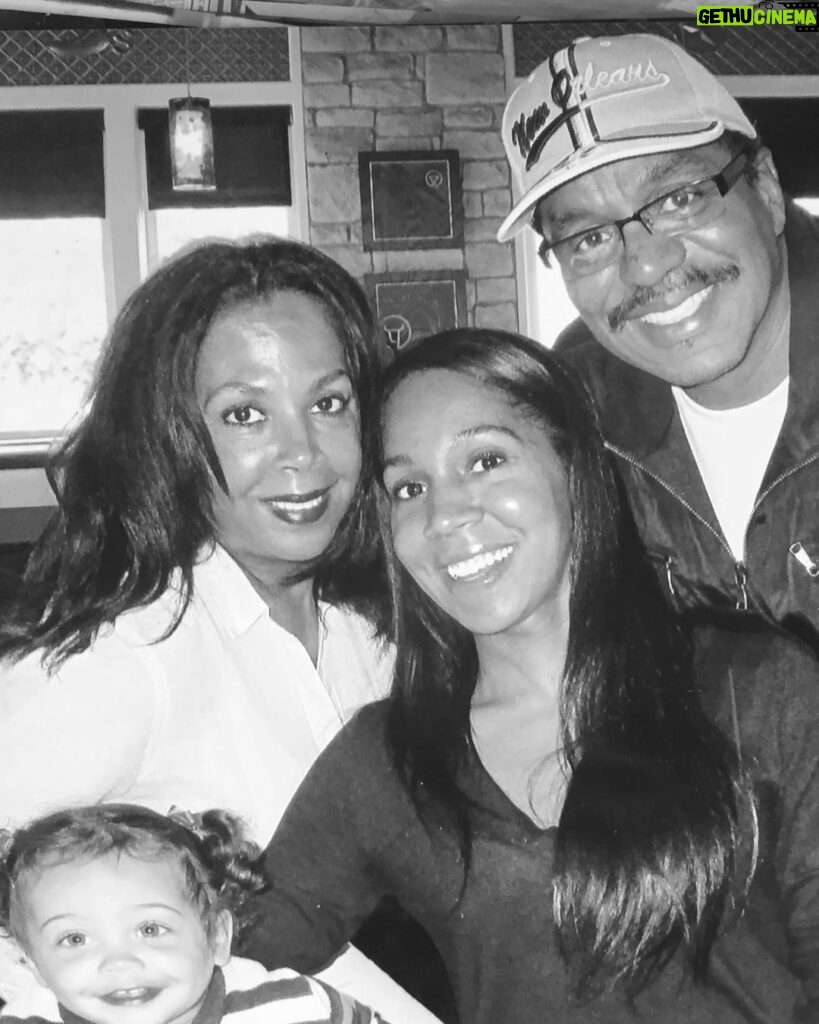 Marlon Jackson Instagram - Carol and me with our daughter Brittny and her daughter Summer #Bekind caroljackson #studypeace marlonjackson
