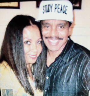 Marlon Jackson Instagram - Carol and I #love you #studypeace marlon jackson #bekind carol jackson