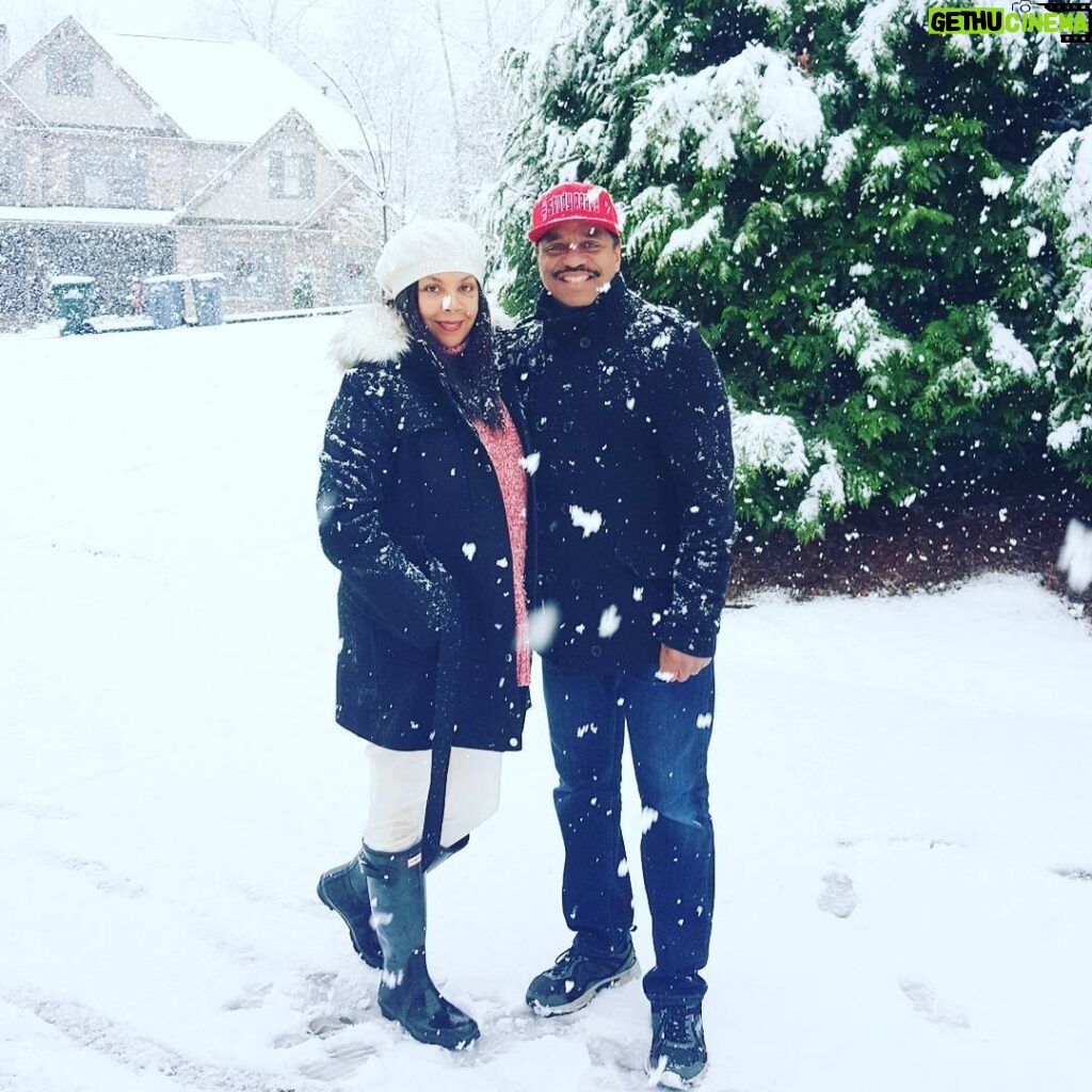 Marlon Jackson Instagram - We had a good amount of snow fall. #Carol and I enjoying the snow as it fall around us. #bekind carol jackson #studypeace marlon jackson