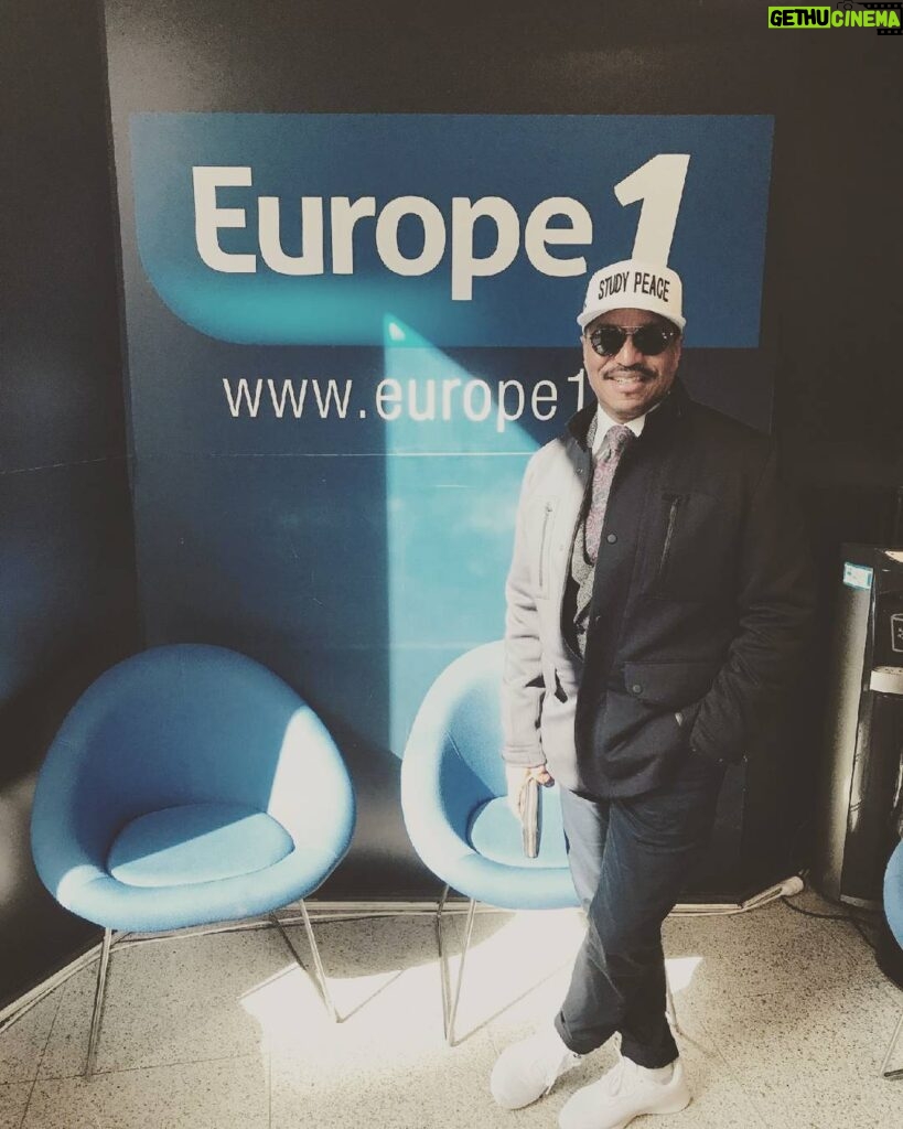 Marlon Jackson Instagram - Me at Europe 1 radio station in Paris #bekind #studypeace marlon jackson