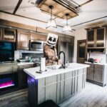 Marshmello Instagram - country boy. 📸: @isaiahengle_
