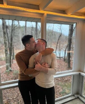 Marti Gould Cummings Instagram - Christmas in South Carolina with my favorite ❤️
