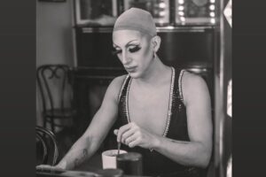 Marti Gould Cummings Instagram - Backstage at @joespub getting ready for Drugs, Drag, & Divorce

I'm so grateful to have been able to do this show twice at one of my dream venues with an incredible team and band supporting.

Drag is healing.

Photos: @itsdannyhidalgo