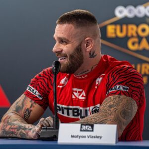 Matyas Viszlay Instagram - O 2 týždne RFA 14 Steel Arena Košice 2.12 2023 sa vidíme 💪
Only Win ❗️