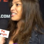 Mayra Bueno Silva Instagram - Época de feriados e geral curtindo com família e amigos. A @mayra_sheetara, no entanto, segue com foco na missão. No dia 20 de janeiro, ela disputa o cinturão dos pesos-galos do UFC contra a Raquel Pennington no card do #ufc297.