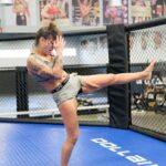 Mayra Bueno Silva Instagram - Obrigada Deus. Todos os rounds concluídos com sucesso essa semana. American Top Team