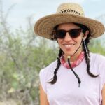 Mayra Hermosillo Instagram - El NORTE SOBRE EL VACÍO #bts Aquí conocí a mi naranja entera y a mi mejor amiga la Paloma Petra, mi Rosa la más hermosa chingaos. Alejandra ! Siempre estaré agradecida por juntarnos con la intuición de tu corazón, la suerte de las coincidencias y las ganas de hacer familia en esta industria que, a veces, es muy ruda. Gracias Gabriel por aceptar la propuesta de la nueva Lily y por escribir esta historia que ha sido un parteaguas para muchos de nosotros. Los personajes y las historias nos buscan, confiemos en ellas y en ellos. Que disfruten este peliculón por @amazonprime