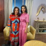 Meenal Sahu Instagram - Met this super sweet woman @farahkhankunder on sets of #franklywithfarah for *happy family conditions apply* ❤️ Make up @suprabha_jadhav Hair @cletusliuu Styling @clamps_andchaos Assisted by @kairaa_jhaveri @primevideoin @ayesha.jhulka #happyfamily #promotions #shoot #primevideo #webseries Film City, Goregaon