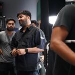 Meenal Sahu Instagram - #behindthescenes Tetley Premium Black Leaf Tea for a delightful tea experience TEAM Clinte - @tetleyindia Agency : tree design Talent: Meenal Sahu , Dishan Gullaiya @meenal_sahu_ @dishant_gullaiya Productions : sgp @_shree_ganpati_productions_ Director : Siddhant R Tiwary @siddhant.tiwary_17 EP : Dinesh Kumar Banjara @dineshkbanjara VP : Nikhil Jaisingh @jaisinghnik Dop : Chinmay Salaskar @chinmay_salaskar_dp Editor : Prakash Jha @prakashjha.1 Associate Editor & CG & Vfx : Aryan khan @finaltouchpost Da and 1st assistant: Nisha @chandoknishasingh 2nd assistant : shubham Singh @i_am_shubhamsinghthakur Production Designer: Daya & Amrish Casting : @shyamacastingsolution Colourist: Avinash Shukla music : Titu @titu.music Makeup: Anita @anita_makeup_artist_08 Focus Puller: Sachin Gupta Sound: Pradeep Final Mix : Van Allen Grade Studio: @famous_1945 Senior creative visualiser: sanjay dhakre Office boy - Sujeet Paswan & Ram Kumar (Mumbai) Social media Head: Mansi Yadav @mansipjm Post Line up: Bhavesh Arya @aryahbhavesh . . . . #tetley #tea #tetleytea #dilightful #teatime #tealover #Chai #kadakchai #garamchai #instagood #trending #tata #tatatea #teatlytea #longleaves #instagood #instagram #instagood #trending #trendingreels #reelkarofeelkaro #indianfood #food #streetfood #production #camera #bts #behindthescenes