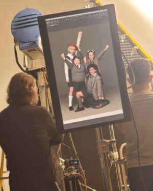 Meesha Garbett Instagram - Behind the scenes of #matildamusicalmovie part 1 🤍 there’s more coming so keep a look out on this pageee #behindthescenes @winterjarrettglasspool #bts #matildamovie #matilda #redberetgirl #hortensia