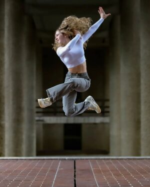 Meesha Garbett Instagram - Amazing #photoshoot with @nickmolnarphotography DM him with any enquiries 📸 

Which is your fave pic? ❤️‍🔥

#namedcollective #offwhite #jordan4s #jordan4universityblue  #jordan4offwhite