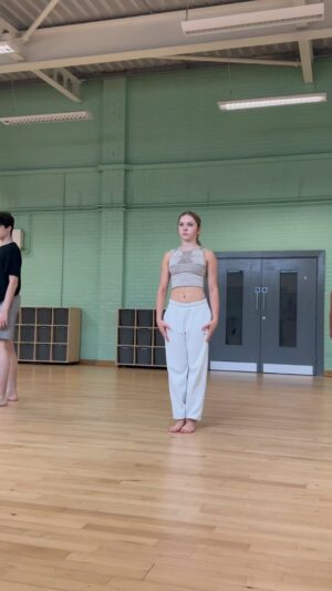 Meesha Garbett Instagram - A bit of jazz funk from tonight @rwchoreography 🔥❤️ filmed by @dollievismith24  #dancer #ietsfrans #urbanoutfitters #redberetgirl #matildamovie #15yearsold #meeshagarbett