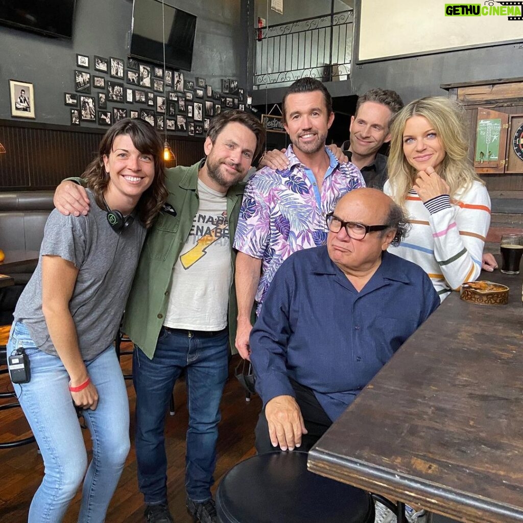 Megan Ganz Instagram - Season 15!! 😮 Boy, what a fun summer I had with this bird, rat, warthog, wild card and golden god. Never, ever, ever stop. You’re aging like a fine wine in a soda can. #alwayssunny