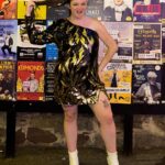Megan Stalter Instagram - ⭐️⭐️⭐️⭐️Having the most delicious time at @edfringe mate ⭐️⭐️⭐️⭐️⭐️GRAB TICKETS FOR NIGHT 3🖤🖤the crowds have been electric TICKETS IN BIO BABY🖤🖤