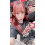 Megu Sakuragawa Instagram - 櫻川めぐ× GEKIROCK CLOTHING 限定コラボ決定！ コラボのパーカーといずれか1色のTシャツ、合計2点を同時にご購入で特典（内容は後日発表）引き換えチケットがプレゼントされます。 ▼受注受付はこちら（2023年1月15日 17:59まで） https://shop.gekirock.com/artist/sakuragawa_megu/ 赤髪ツインテール 、地雷メイク、デスメタルTシャツはずっとやってみたかったことのひとつなんです。 今回のコラボで夢を叶えてくれたGEKIROCK CLOTHINGさんには本当に感謝です！