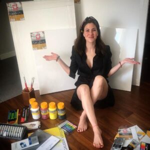 Melis Babadağ Instagram - Renk isteyen @colorbox.com.tr ‘da delirebilir. Mağazada kendini kaybedebilir, çok çılgın şeyler var! Bu malzemelere ne şarkı listesi yapsam da sabahlasam 🥳🤯 🎨