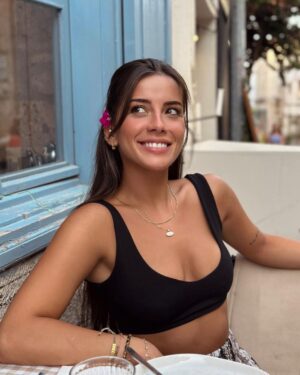 Melis Tüzüngüç Instagram - pancar güzeli🌸