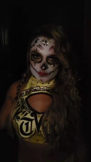 Melissa Cervantes Instagram - ThunderRosa is BACK! 
@mamasal10 and I had so much fun creating this epic look for Thunder.  Gear was amazing.  Thunder was a whole vibe tonight in her hometown of San Antonio. 
Salina on makeup.
Me on hair. 

#ilovemyjob #aew #womenofwrestling #dayofthedead #sanantonio