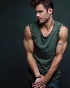 Michael Mealor Instagram - Don’t pinch! I found my green! #stpatricksday