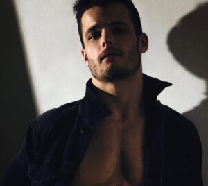 Michael Mealor Instagram - Sunday night shadows