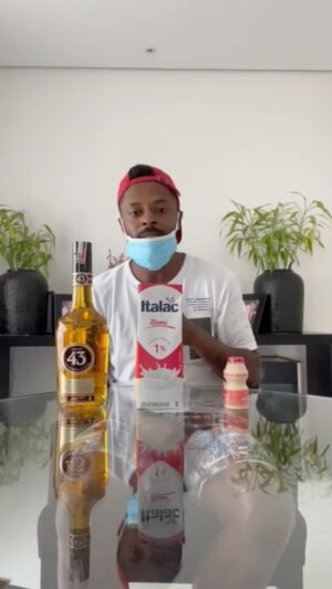 Michel Bastos Instagram - @lewonsovicz só me libera pra toma uma hj se eu acertar !! 🤦🏾‍♂️ será que vai moia 🤷🏾‍♂️? 🤣🤣🤣 #carnaval