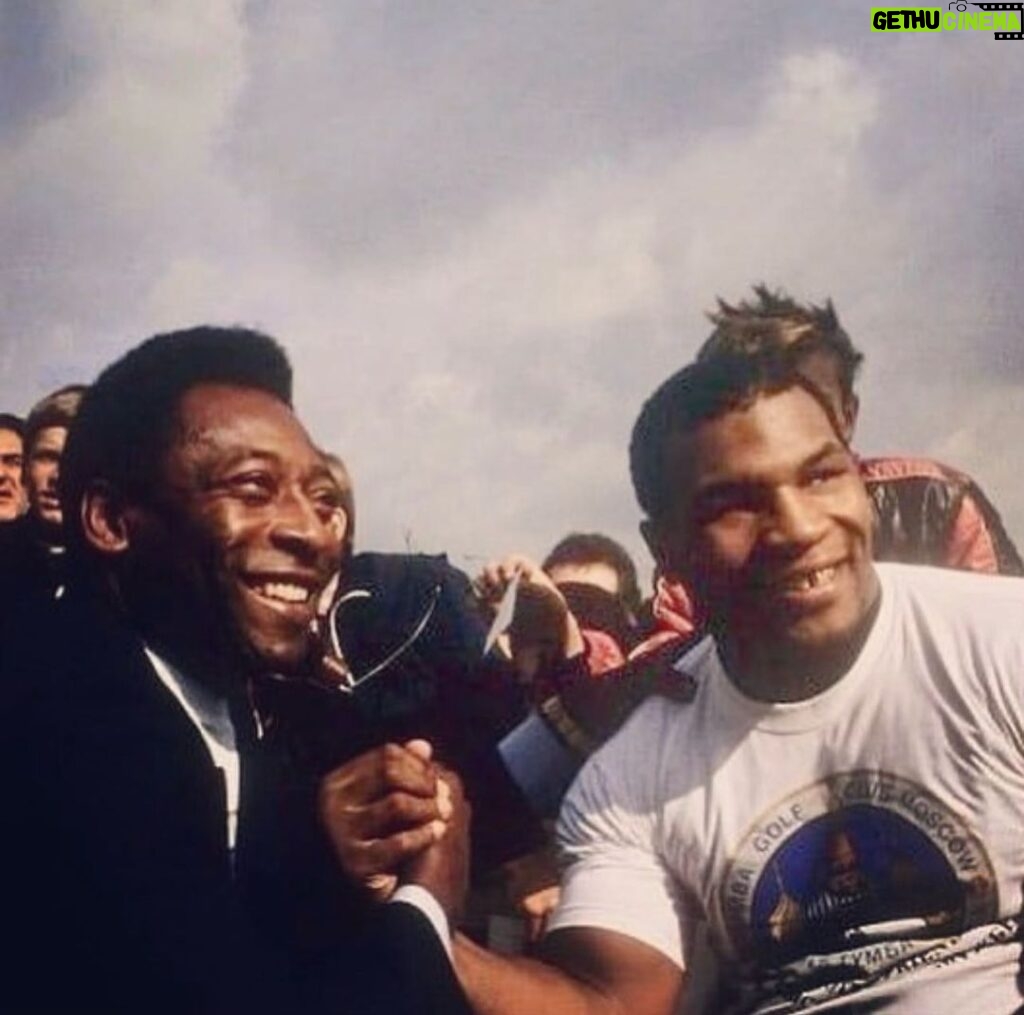 Mike Tyson Instagram - “I was 21 years old living the dream meeting one of the greats. He was a warm kind man without a bad thing to say about anyone. Rest in Peace.”