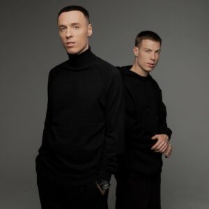 Mikhail Zasidkevich Instagram - DABRO. Достижения за 2022-й
Dabro являются единственными исполнителями в этом году, у которых 5 песен одновременно входили в топ-50 чарта радиоротаций на протяжении нескольких недель.

Песня «Услышит весь район» на протяжении 11 недель возглавляла чарт радиоротаций в России. Является одним из главных радиохитов года. Прозвучала в эфирах радиостанций более 1,4 миллиона раз (по данным Top Hit)

🏆«Золотой граммофон» за песню «Услышит весь район»
🏆«Песня года» за песни «Услышит весь район» и «Давай запоём»
- Номинанты премии телеканала RU TV в номинациях «Лучшая песня», «Лучшая группа» и «Лучший клип»
- Номинанты премии «Новое Радио Awards» в номинации «Лучшая группа»