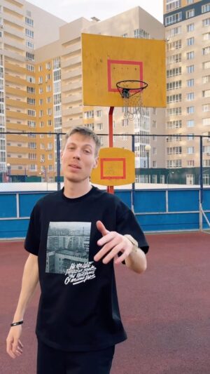 Mikhail Zasidkevich Instagram - «Не важно, сколько ты промахиваешься. Главное - сколько ты попадаешь».
В жизни важно то, чего вы достигли в итоге, а не количество неудачных попыток.