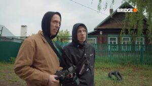 Mikhail Zasidkevich Instagram - Клип «Надо повторить» в ротации на всех музыкальных каналах.
Смотрим первый репортаж со съёмок!