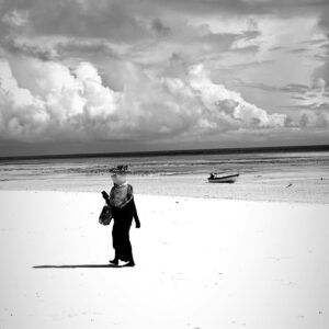 Milan Zimnýkoval Instagram - Zanzibar B&W still cool 🇹🇿🌴☀️

#zanzibar #zanzibarbeach #zanzibarisland #africa #tanzania