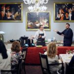 Milan Zimnýkoval Instagram - Mr. Cookover v Praze Milujem varenie, milujem degustačky, milujem dobré jedlo, prostredie a ľudia, keď sa usmievajú! Opäť jeden parádny večer s cookoverom a dobrou atmosférou zachytenou objektívom Matúša Laga. Skvelá spolupráca so šéfkuchárom Tomášom Zapletalom v parádnom prostredí a skvelým servisom. #cookover #novageneracevareni #nocageneraciavarenia #mrcookover #chutny Le Palais Art Hotel Prague