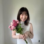 Mio Yuki Instagram - 🗓️優希美青 2024 卓上カレンダー🗓️ オフショットです☺️ これから少しずつお見せしていきますので楽しみに待っていてください🥰 ■特典 抽選で30名様に！ 直筆サイン入チェキ風カードプレゼント🎁 対象ショップは、カレナビ楽天店、カレナビYahoo!店 ※9/30(土）までにご予約いただいたお客様が対象になります。 ※発売日以降のお届けとなる場合がございます #優希美青 #ハゴロモ