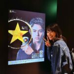 Mio Yuki Instagram - ずっと行ってみたかったとある場所へ行ってきました🍺✨ そこで大好きな事務所の先輩の妻夫木さんを発見…！ 記念に一緒に写真を⭐️ どこに行ってきたでしょうか！ #ヒントは… #私が今1番飲んでいるもの #毎日飲んでるもの #冷蔵庫にないとそわそわするもの